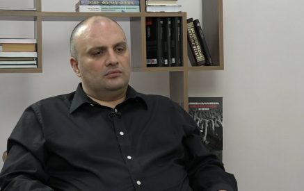 Նրանք չեղած Խոջալուն դրոշ են սարքում, իսկ մենք ցեղասպանության մասին ասում ենք՝ մեր առաջնահերթությունը չէ․ «Հրապարակ»