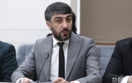 Բոլոր նրանք, ովքեր բացասական են արտահայտվում Բաքվում բռնի պահվող գերիների մասին, շատ լուրջ խնդիր ունեն իրենց իսկ գլխում․ Վիլեն Գաբրիելյան