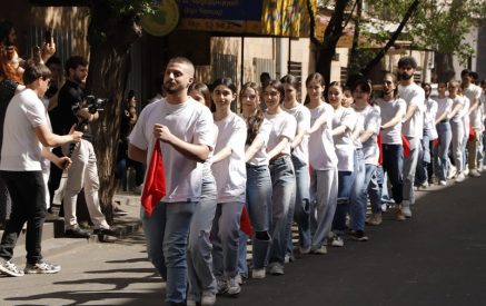 ԵԹԿՊԻ-ում օրը նշանավորվեց պարային ֆլեշմոբով