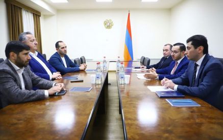 Ողջունելով Նուբար Աֆեյանին` Մխիթար Հայրապետյանը խոսել է տնտեսության բոլոր ոլորտներում հայկական սփյուռքի կարևոր դերակատարության մասին