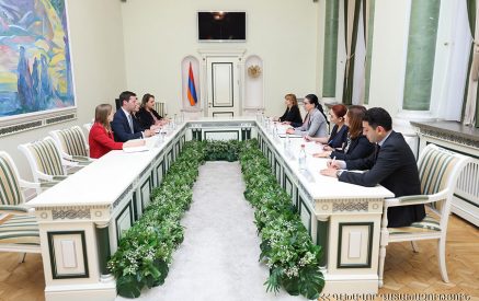 Գլխավոր դատախազը ԱՄՆ թմրամիջոցների դեմ պայքարի և իրավապահ համագործակցության հարցերով փոխպետքարտուղարի տեղակալի հետ քննարկել է երկուստեք հետաքրքրություն ներկայացնող մի շարք հարցեր