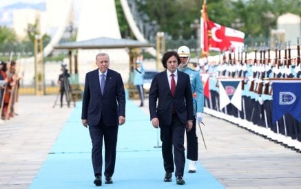 Էրդողանը և Կոբախիձեն ողջունել են Հայաստանի և Ադրբեջանի միջև սահմանազատումը