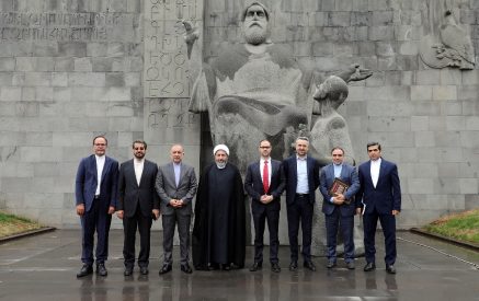 Իրանի մշակույթի և իսլամական հաղորդակցության կազմակերպության նախագահը ծանոթացել է Մատենադարանի ձեռագրական հավաքածուներին