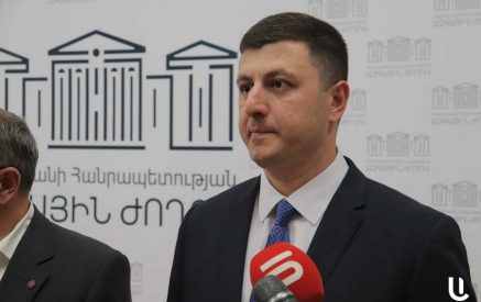 Ադրբեջանն իր պահանջների վերաթարմացման կամ ընդլայնման հերթական շրջափուլում է․ Տիգրան Աբրահամյան