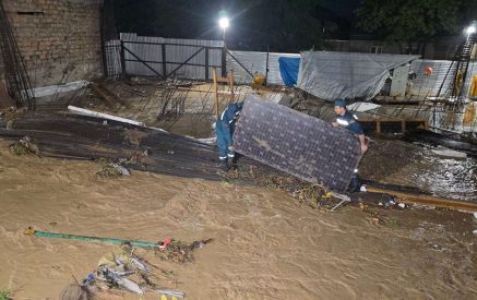 Փլուզվել է Ողջաբերդ գետի հենապատը, ինչի հետևանքով հեղեղվել են մոտակա տները և փողոցները