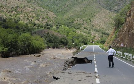 Բագրատաշեն-Ալավերդի-Վանաձոր ավտոերթեւեկությունը վերականգնված է․ վարորդներին հորդորում են զգույշ երթեւեկել, քանի որ դեռեւս վնասված հատվածներ կան