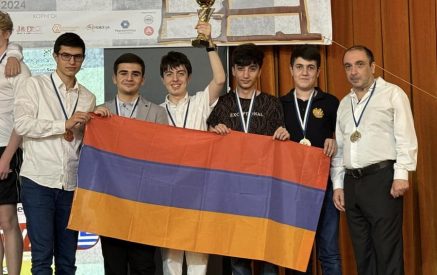 Հայաստանի թիմը, գրոսմայստեր Արտաշես Մինասյանի գլխավորությամբ, դարձավ Եվրոպայի մինչև 18 տարեկանների թիմային առաջնության փոխչեմպիոն