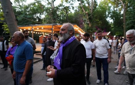 «Փողոց նետվելը բոլոր առումներով ինքնանպատակ չի կարող լինել»․ Բագրատ սրբազան
