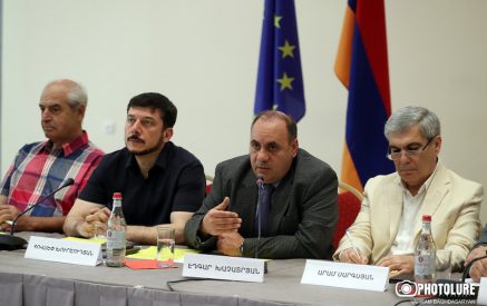 Այլընտրանքը՝ Բելառուսի, Հյուսիսային Կորեայի կողքին կանգնելն է․ Էդգար Խաչատրյանը՝ ԵՄ-ին անդամակցելու հանրաքվեի մասին