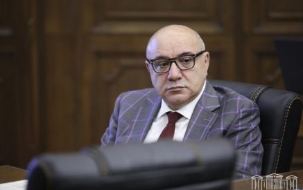 Ո՞վ կփոխարինի ՔՊ պատգամավոր Գուրգեն Արսենյանին. «Ժողովուրդ»«Ժողովուրդ»