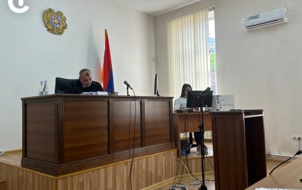 Ապացուցիր, որ լրագրողը «պ…» ու «լիրբ» է. Փաշինյանի աջակիցը Հռիփսիմե Ջեբեջյանի գործով նիստին ոչ մի ապացույց չկարողացավ բերել ու դատարան չեկավ