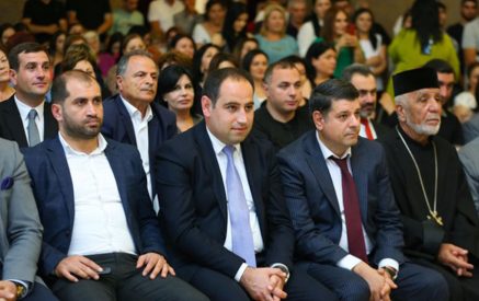 Փարաքար համայնքի նորընտիր ղեկավար Լյուդվիգ Գյուլնազարյանը ստանձնել է համայնքի կառավարումը