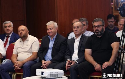 Եթե ներքին ճակատը՝ այս ապիկար կառավարումը կարողանանք չեզոքացնել, մենք կարող ենք միջազգային հարթակներում շատ հեշտ հաղթանակների հասնել․ Սեյրան Օհանյան