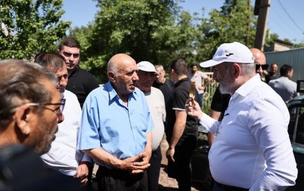 «Կարող է լինի գաղափար՝ 100 մ² դուք մեզ տվեք, 100 մ² մենք ձեզ տանք․ եթե լինեն նման թեմաներ, պետք է հանրաքվե լինի»․ Նիկոլ Փաշինյան
