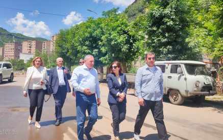 Առողջապահության նախարարն ու Լոռու մարզպետը հետևել են աղետի հետևանքների վերացման աշխատանքներին
