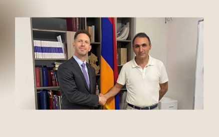 ՀՀ-ում Կանադայի դեսպանության առաջին քարտուղարի հետ քննարկել ենք ՀՀ-ում վերջին զարգացումները ժողովրդավարության և մարդու իրավունքների պաշտպանության լույսի ներքո. ՀայաՔվե
