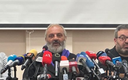 «660 հազար եվրո է փոխանցվել, ոչ միայն չենք մսխել, այլ դեռ ստիպված ենք եղել մի քանի հարյուր հազար ավելացնել»․ Բագրատ սրբազան