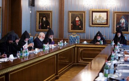 Մեկնարկել է Գերագույն հոգևոր խորհրդի ժողովը