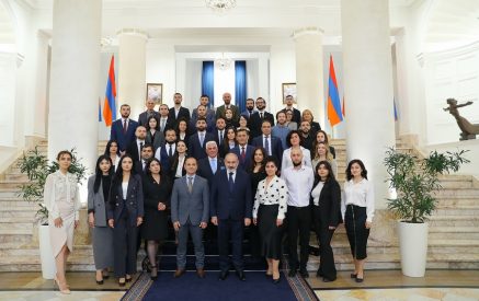 Հայաստանում տեղի են ունենում խորքային փոփոխություններ. Փաշինյանն ընդունել է «իԳործ» ծրագրի մասնակիցներին