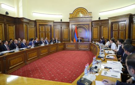 Քննարկվել է 2025-2027 թ. թ. Միջնաժամկետ ծախսային ծրագրի մակրոտնտեսական և հարկաբյուջետային շրջանակը