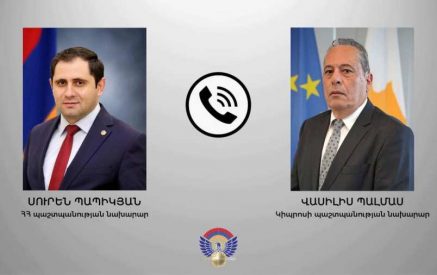 Պապիկյանը և Պալմասը քննարկել են Հայաստանի և Կիպրոսի միջև պաշտպանության բնագավառում համագործակցությանն առնչվող հարցեր