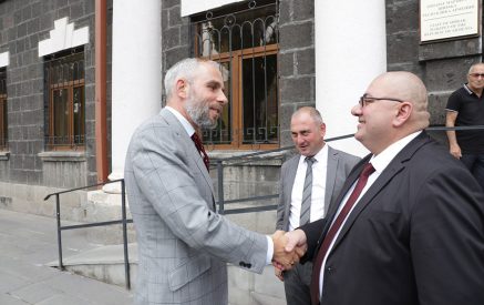 Շիրակում կնախաձեռնենք մի շարք միջոցառումներ: Ինքս էլ կփորձեմ անել հնարավորը համագործակցության նոր շրջանակներ գտնելու համար. Պետր Պիրունչիկը` Մուշեղ Մուրադյանին