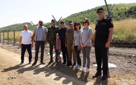 Խորհրդարանականները Տավուշի մարզում հետեւել են սահմանազատված հատվածների ամրաշինական աշխատանքներին