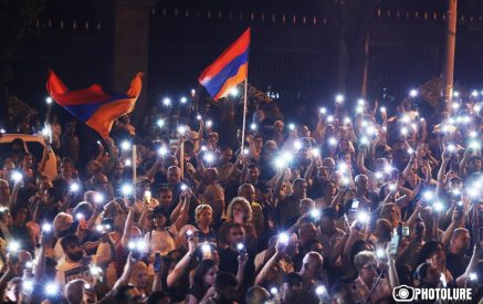 Ինչու «ժողովուրդը» չի ուզում իշխանափոխություն