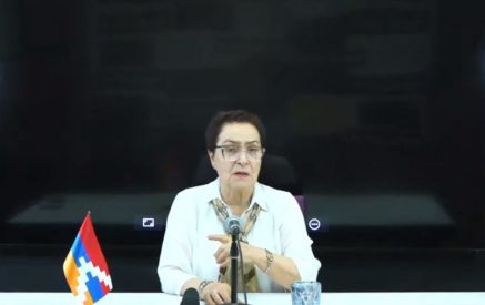 «Ո՞վ է պայմանագրի մասին խոսում տոկոսներով: ԴՆԹ-ների առումով շիմպանզեների եւ մարդկանց տարբերությունը ընդամենը 4-5 տոկոս է»
