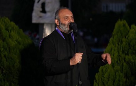 Երկրում իրավական համակարգը գործում է միայն չարիքի դեմ ընդվզողների համար. Բագրատ սրբազան