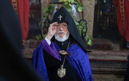 Մեր աղոթքն է, որ Բարձրյալն Աստված քաջարթուն միտք պարգևի ձեզ․ Ամենայն Հայոց Կաթողիկոս