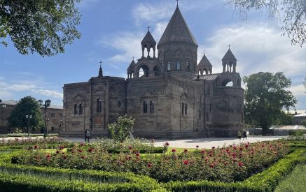 Մայր Տաճարը նոր մյուռոնով կօծվի