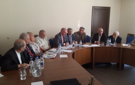 Վազգեն Սաֆարյան. Հանրային խորհուրդն անխափան է գործել, պարբերաբար նիստեր են անցկացրել, այլ հարց է, որ կառավարության հետ համագործակցությունն է խզվել. «Հրապարակ»