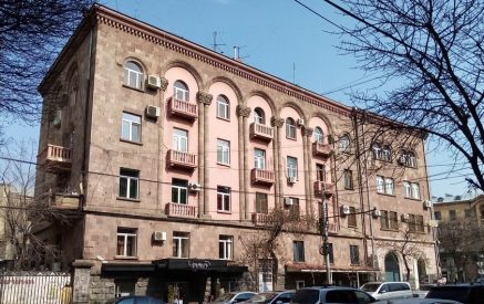 Մոսկովյան փողոցից դեպի Բաղրամյան պողոտա նախկին «միայն աջ», «ուղիղ», «ուղիղ» թույլատրված երթևեկության փոխարեն երթևեկությունը կթույլատրվի «ուղիղ և աջ», «ուղիղ» ուղղություններով