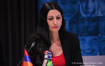 Ցավոք, ՀՀ զինված ուժերում կյանքի իրավունքի, խոշտանգումների և վատ վերաբերմունքի այլ ձևերի արգելքի երաշխավորման հետ կապված տարբեր խնդիրները դեռևս ամբողջական լուծում չեն ստացել. Անահիտ Մանասյան