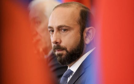 Մենք շարունակում ենք ընտրած ուղին՝ ապահովելու առավել անվտանգ ու բարգավաճ միջավայր մեր քաղաքացիների, ինչպես նաև կարևոր խաչմերուկում գտնվող մեր տարածաշրջանի համար․ Արարատ Միրզոյան