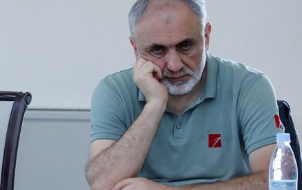 Դուք եւ ձեր ԵԱՏՄ գործընկերները մեկ դար հետ եք մնացել. Արմեն Մարտիրոսյանը՝ ԱԱԾ-ի կողմից գրքերը գրաքննելու մասին