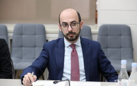 Միջնորդները խանգարում են հայ-ադրբեջանական բանակցություններին․ Արթուր Հովհաննիսյանի արձագանքը Ադրբեջանի ԱԳՆ-ին