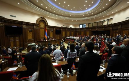 ԱԺ-ն պետք է վերադառնա քաղաքական օրակարգին