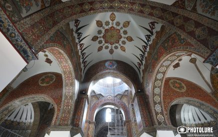 Մայր տաճարում, վերաօծումից հետո, մոմավառություն չի լինի