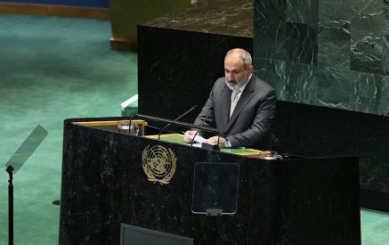 Կարող էր, չէ՞, գոնե Բաքվում պահվող պատանդների հարցը բարձրացնել։ «Ֆորմատներ կան, երբ դրանցից շեղվում ես, խոսքդ չի լսվում». «Հրապարակ»