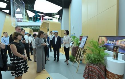 Աննա Հակոբյանը Չինաստանում այցելել է «SCODA Pearl International Expo Center»