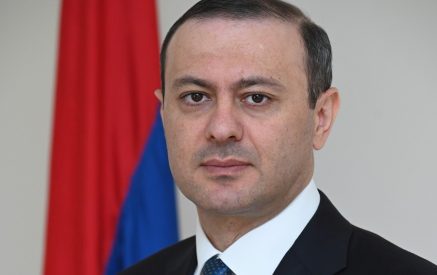 Բրյուսելում հանդիպումներում Արմեն Գրիգորյանն անդրադարձել է տարածաշրջանային անվտանգային զարգացումներին ու կայունության ամրապնդմանն ուղղված ՀՀ ջանքերին