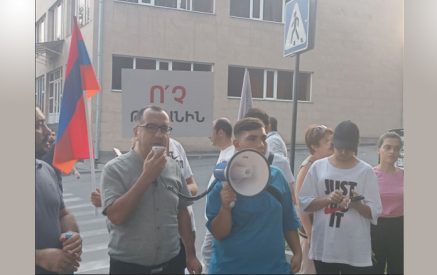 «Դավթաշենի այգին վերջին մեկ տարում չի գործում, և սա այն դեպքում, երբ այն վերանորոգելու համար նախորդ տարի որոշում է կայացվել հատկացնել 437 միլիոն դրամ կամ շուրջ 1 մլն 100 հազար դոլար»