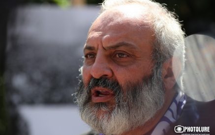 Գիշերվա քողի տակ դրվեց կապիտուլյացիայի և նվաստացման ստորագրությունը. Բագրատ սրբազան
