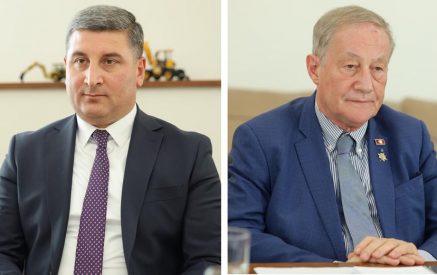 Սանոսյանը և Ժիլբեր-Լյուկ Դըվինազը Հայաստան-Ֆրանսիայի բազմաշերտ համագործակցության օրակարգային հարցեր են քննարկել