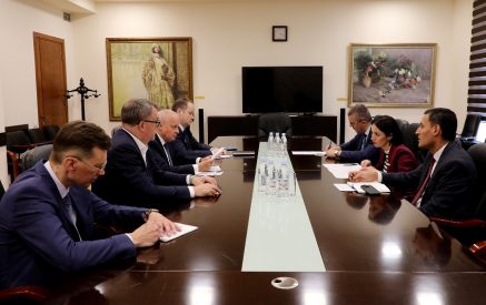 Ժաննա Անդրեասյանը և դեսպան Կոպիրկինը անդրադարձել են միջմշակութային համատեղ նախաձեռնություններին