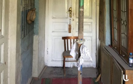 «Իսկ ո՞րն է տարվա մեր եղանակը», հարցնում են Լեոյի 34 հասցեի բնակիչները