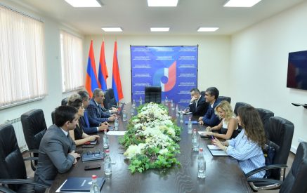 ՊԵԿ-ի և ՎԶԵԲ-ի ներկայացուցիչները քննարկել են Մեղրիի սահմանային անցակետի արդիականացման ծրագրի ընթացքը