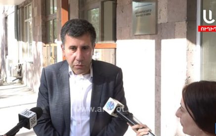 «Կորցնում ենք ժամեր, բայց մեզ համար ամեն րոպեն է կարևոր․ կարճ ժամանակից լինելու է խափանման միջոցի հարցի քննարկումը»․ Ռուբեն Մելիքյանը՝ Արմեն Աշոտյանի գործի մասին